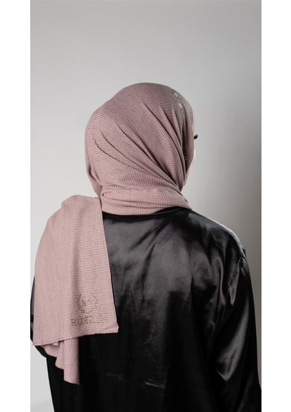 Gül Kurusu Pratik Hazır Geçmeli Tesettür Şal Örme Kumaş Taşlı Çiçek Desenli 2118C_18