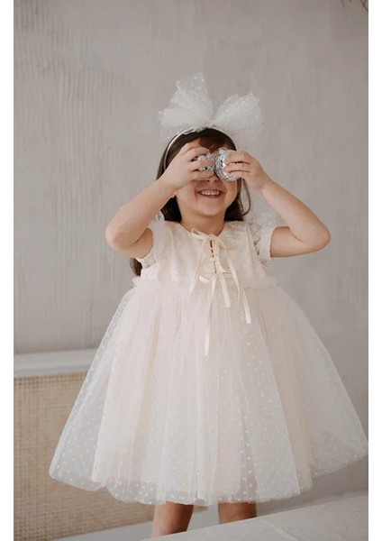 Isabella Beyaz Tüllü Parti Elbisesi