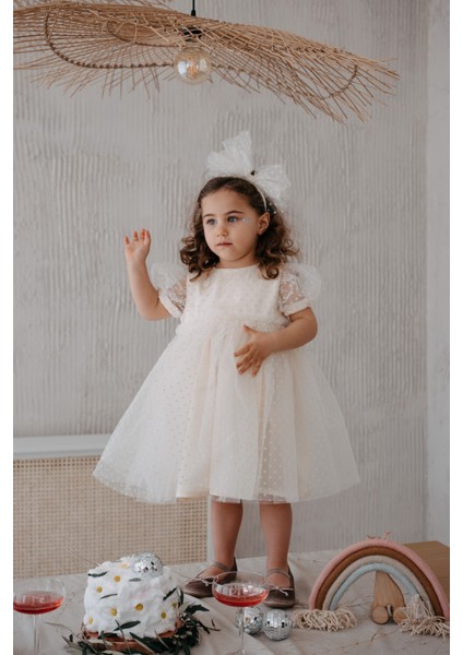 Isabella Beyaz Tüllü Parti Elbisesi fiyatları