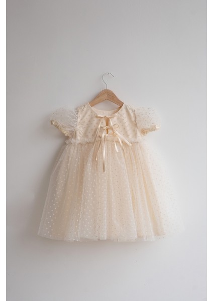 Isabella Beyaz Tüllü Parti Elbisesi indirimleri