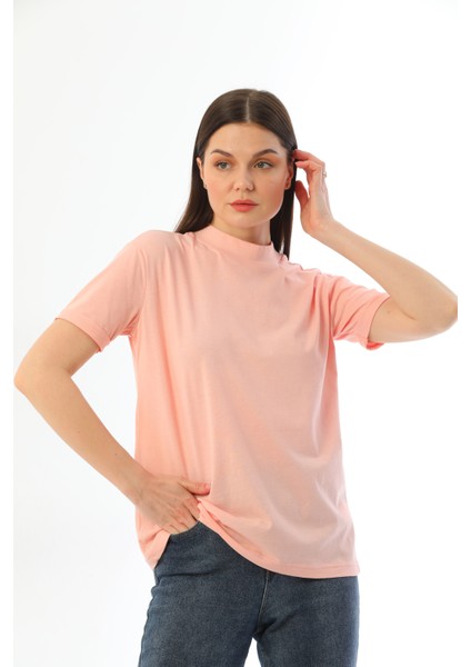 Pembe Dik Yaka Rahat Kalıp %100 Pamuk T-Shirt