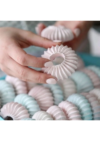 A ve B Tarzı Sultan Tüpü Rus Pasta Ipuçları Buzlanma G Paslanmaz Çelik Nozullar Çerez Büyük Buzlanma G Nozullar Cupcake Pişirme Araçları (Yurt Dışından) modelleri