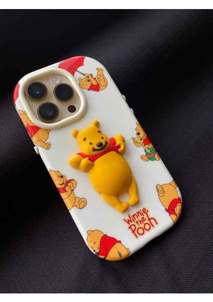 Niss Store Apple iPhone 14 Uyumlu Winnie The Pooh Kabartma Detaylı Silikon Telefon Kılıfı