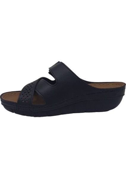 2354 Kadın Siyah Cırtlı Günlük Kullanım Dolgu Topuk Terlik modelleri