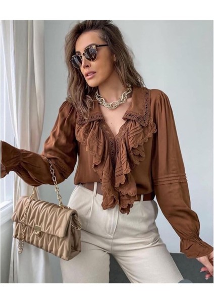 Kadın Acı Kahve Fırfırlı Bohem Güpür Ve Dantel Detaylı Volanlı Tasarım Pamuklu Bluz