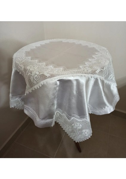 8 Köşeli El Işi Dantel Bohça 100 *100 cm Boyutunda - Saplı 3 Gül Model