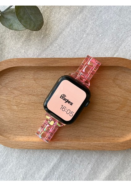 Apple Watch Için Şeffaf Pembe Hologram Baklalı Ince Kesim Kordon 38/40/41 mm Uyumlu