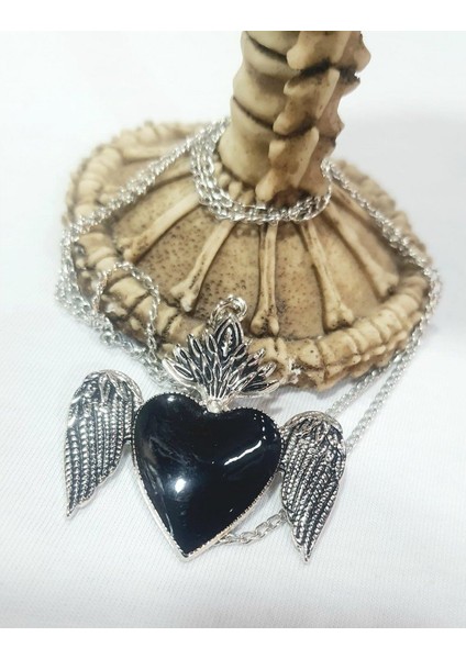 Black Heart Feathers Kolye Kalp Siyah Gotik