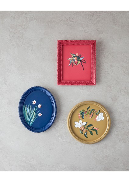 Flowers Polyresin Duvar Aksesuarı Bej