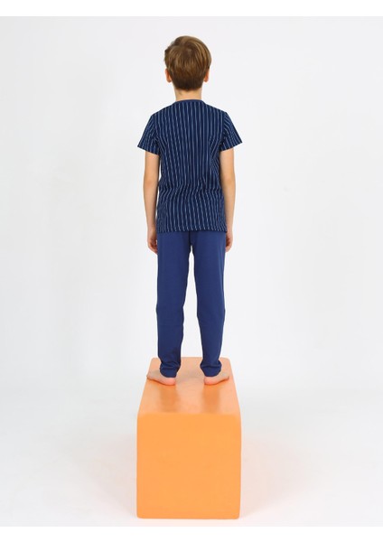 Erkek Çocuk Kısa Kollu %100 Pamuklu Düğme Detaylı Sailboat Pijama Takımı fırsatları
