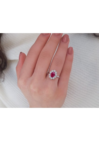 Pırlanta ve Oval Yakut Taşlı Umay Yüzük 0442R0001 indirimleri