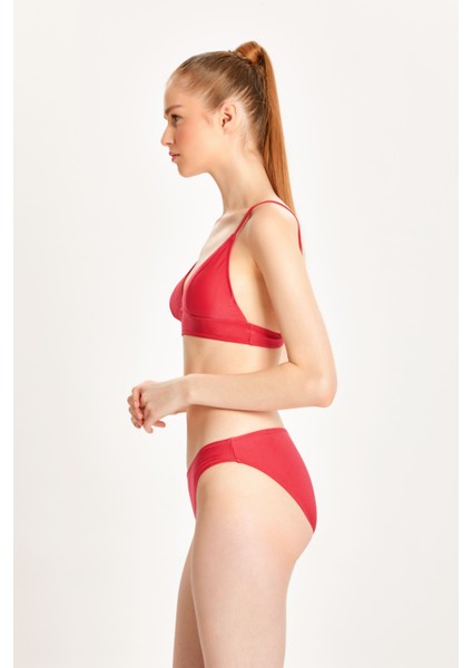 Kadın Kırmızı Geniş Üçgen Bikini Takımı 23S115ST fiyatları