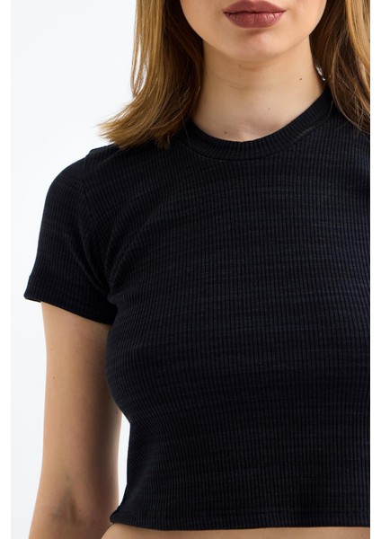 Siyah Bisiklet Yaka Kısa Kollu Kaşkorse Crop Bluz modelleri