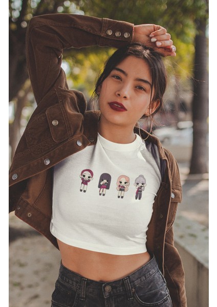 Cartoon Blackpink Üyeleri Baskılı Crop Top, Kadın K-Pop Baskılı Crop Bluz fiyatları