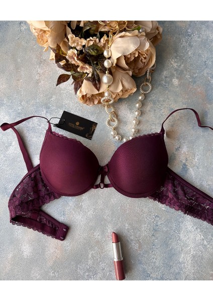 Günlük Kullanım Full Push-Up Yanları Dantelli Önü Halka Detaylı Sütyen