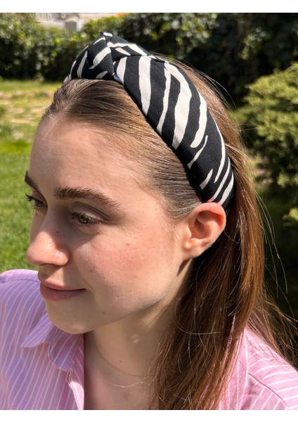 Kumaş Düğümlü Yumuşak Desenli Zebra Tropikal Kadın Günlük Saç Aksesuarı Taç