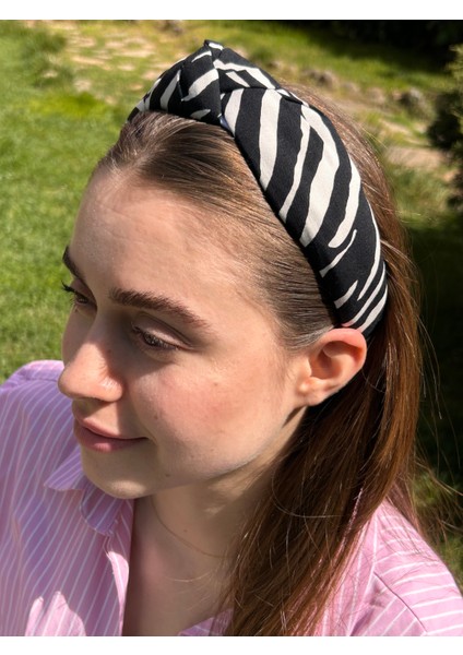 Kumaş Düğümlü Yumuşak Desenli Zebra Tropikal Kadın Günlük Saç Aksesuarı Taç modelleri