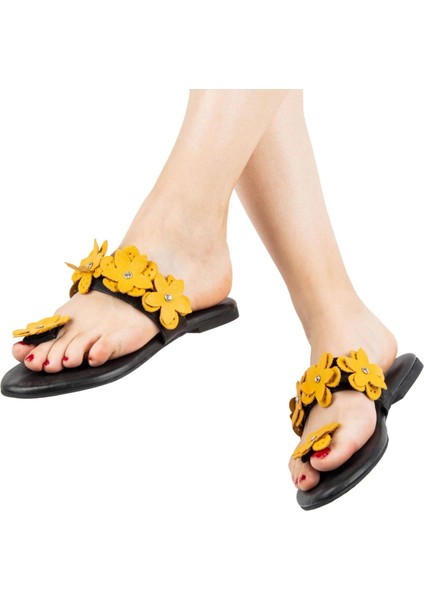 371 Çiçekli Parmak Arası Kadın Terlik Sarı fırsatları