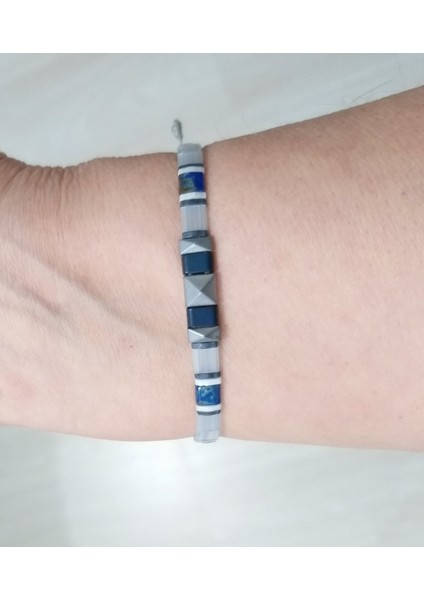 Mat Gri Piramit Kesim Hematit Doğaltaşlı Gri Mavi Lacivert Tila Unisex Bileklik fırsatları