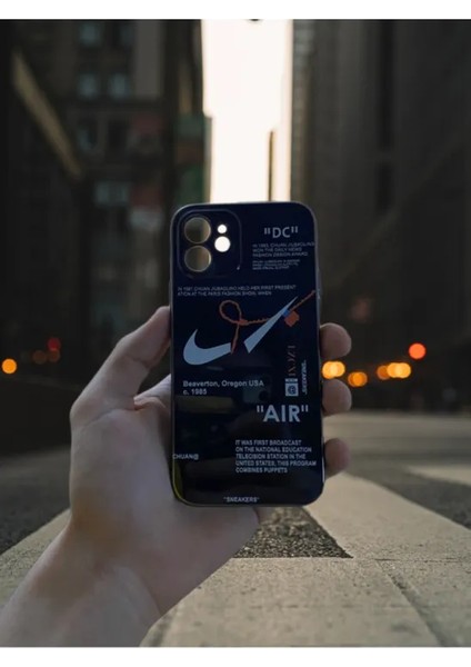 DSD Aksesuar Iphone 12 Uyumlu Air Jordan Desenli Kılıf Siyah