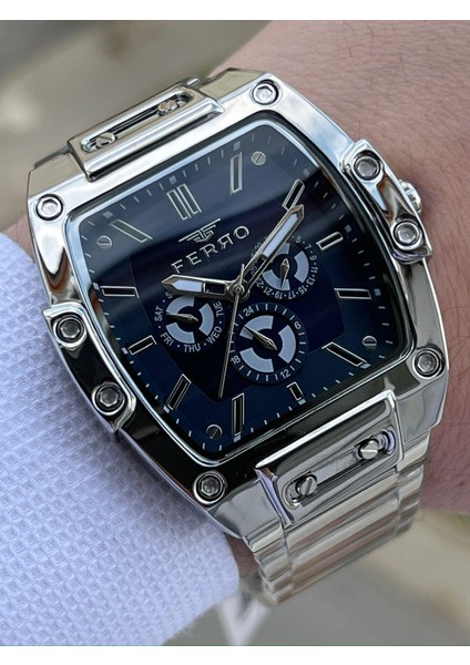 Çelik Kordon Iç Fonksiyonları Aktif Chronograph 30 mt Su Geçirmez Erkek Kol Saat EFM11437-A3