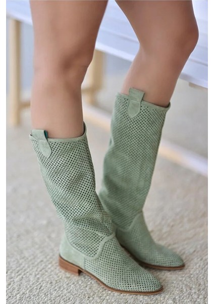 Süet Kısa Topuk Delikli Yazlık Çizme
