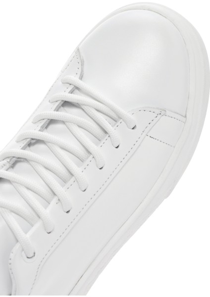 Kadın Beyaz Bağcıklı Deri Sneaker