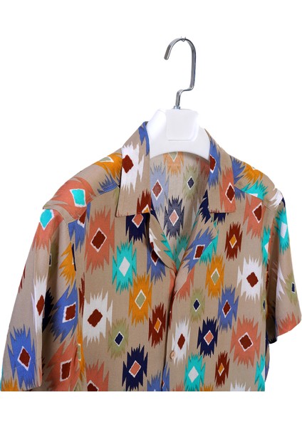 Bej Etnik Desen Renkli Viskon Oversize Rahat Kesim Kısa Kollu Salaş Gömlek fiyatları