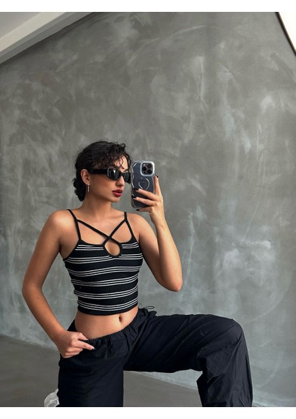 Ip Askılı Bluz Atlet Crop