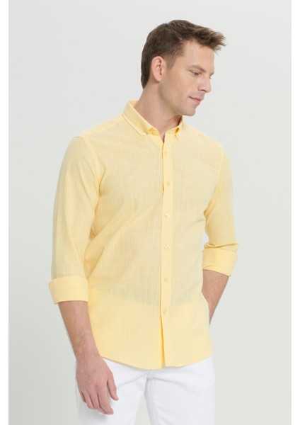 Erkek Sarı Slim Fit Dar Kesim Düğmeli Yaka Keten Görünümlü %100 Pamuk Flamlı Gömlek