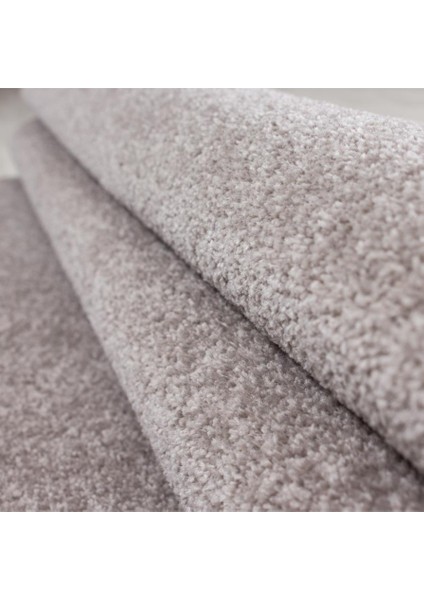 Carpettex Halı Yumuşak Kısa Havlı Modern Halı Düz Bej Renkli Halı