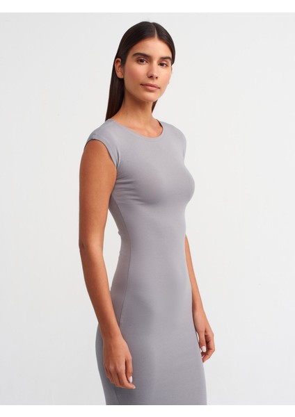 91097 Vücuda Oturan Elbise-Gri