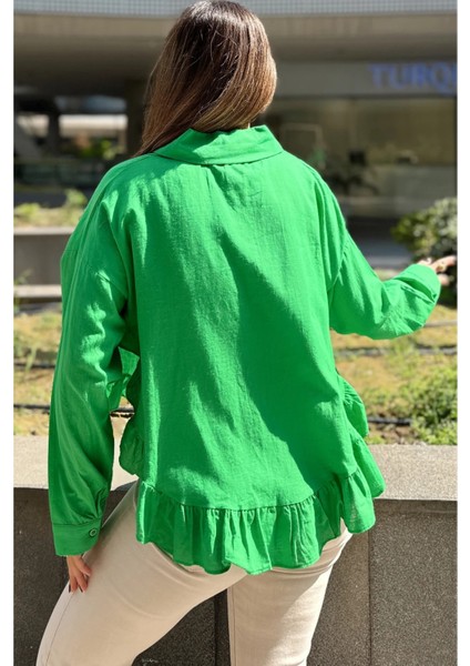 Kadın Yeşil Eteği Fırfır ve Yırtmaç Detaylı, Terletmez Rahat Kumaş, Salaş Gömlek indirimleri