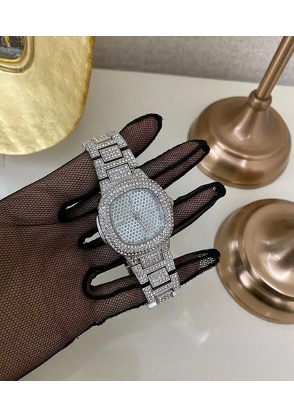 Yeni Model Swarovski Taşlı Çelik Kol Saati