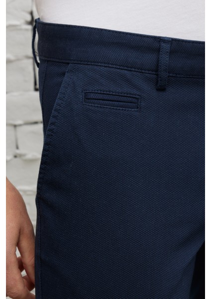 Erkek Lacivert Slim Fit Dar Kesim Yan Cepli Pamuklu Esnek Armürlü Pantolon modelleri