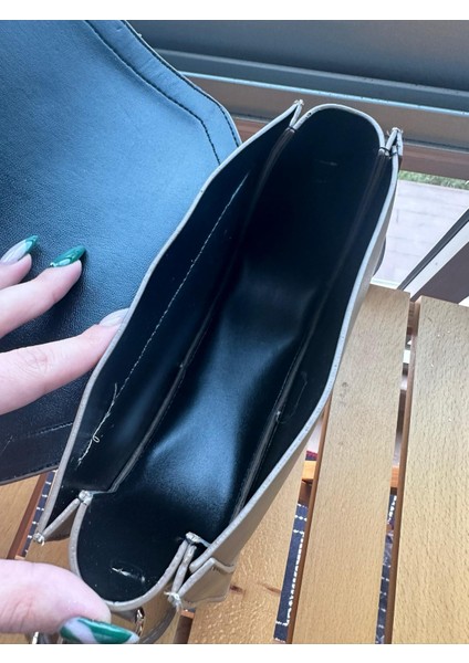 Else Kahverengi Renk Zarf Model Kapaklı Askılı Kadın Çantası