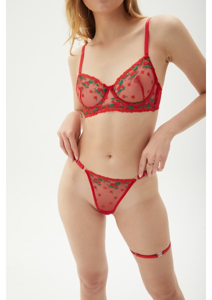 Cherry Brode Balenli Iç Çamaşırı Takımı Kırmızı fırsatları