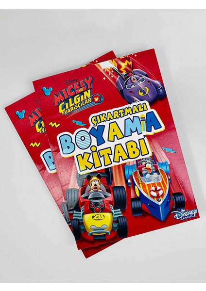 Çıkartmalı Boyama Kitabı Mickey ve Çılgın Yarışçılar Disney