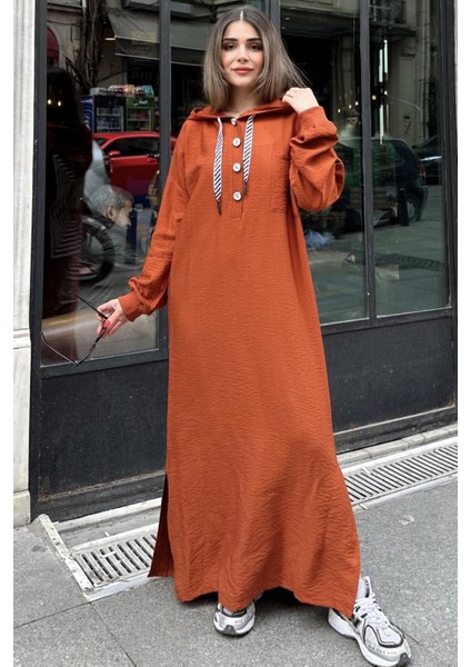 Kadın Kiremit Arkası Digital-Art Baskı, Yırtmaçlı, Kapüşonlu Uzun Keten Elbise fiyatları