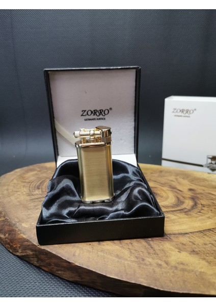 Kişiye Özel Gold Renk Benzinli Pirinç Gövde Çakmak fiyatları