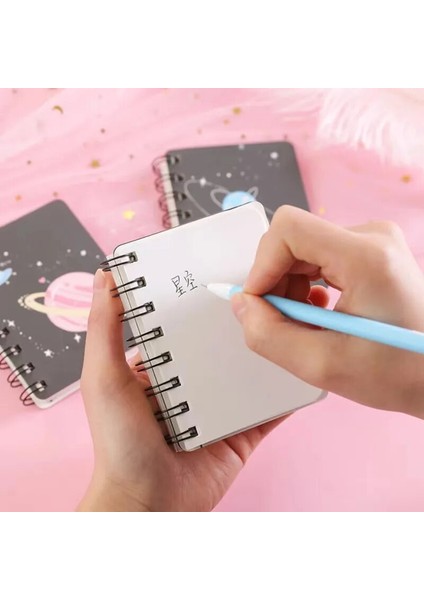 A704 Tarzı A7 Dream Planet Sevimli Mini Taşınabilir Bobin Not Defteri Günlüğü Kitap Egzersiz Kitabı Escolar Papelaria Okul Ofis Arzı (Yurt Dışından) fırsatları