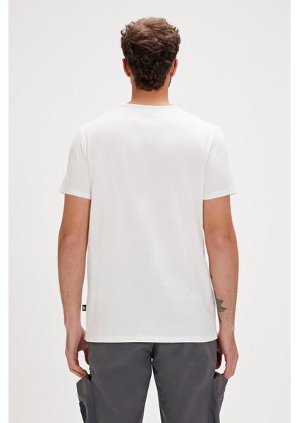 Bang Erkek Beyaz T-Shirt 24.01.07.058-C04 indirimleri