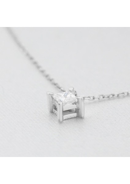 Prenses Kesim Pırlanta Tektaş Kolye indirimleri