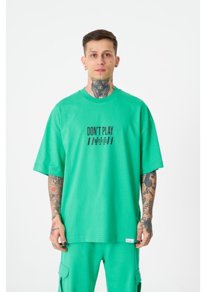 Erkek Hunt Your Dreams Baskılı Oversize Açık Yeşil Tişört fiyatları
