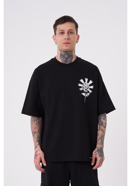 Erkek Rose Baskılı Oversize Siyah Tişört