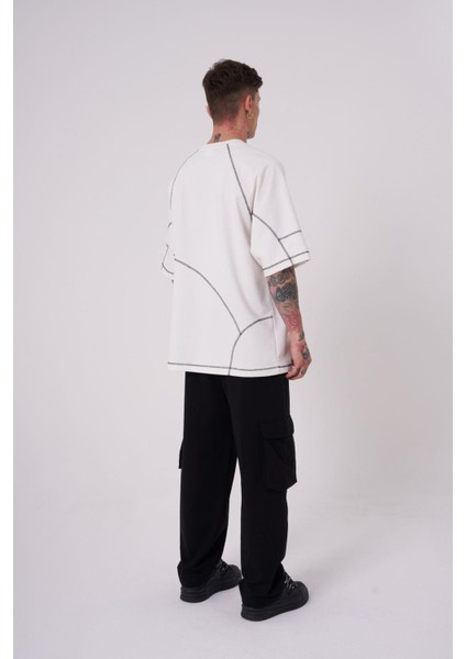 Erkek Stradie Dikiş Detay Oversize Ekru Tişört