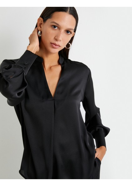 Saten Bluz V Yaka Uzun Kollu