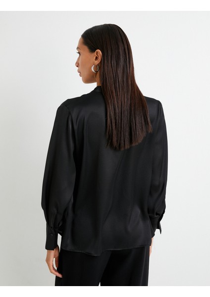Saten Bluz V Yaka Uzun Kollu fırsatları