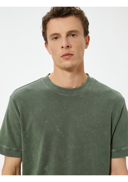 Oversize Yıkamalı Tişört Bisiklet Yaka Kısa Kollu