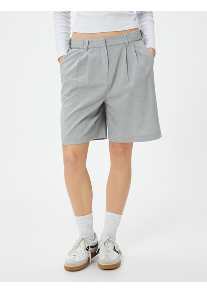 Bermuda Şort Normal Bel Cepli Pileli modelleri